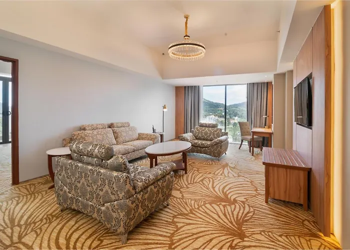 Zenith Hotel Cameron