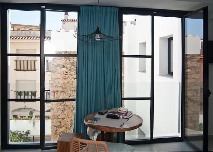 Aparthotel El Cargol
