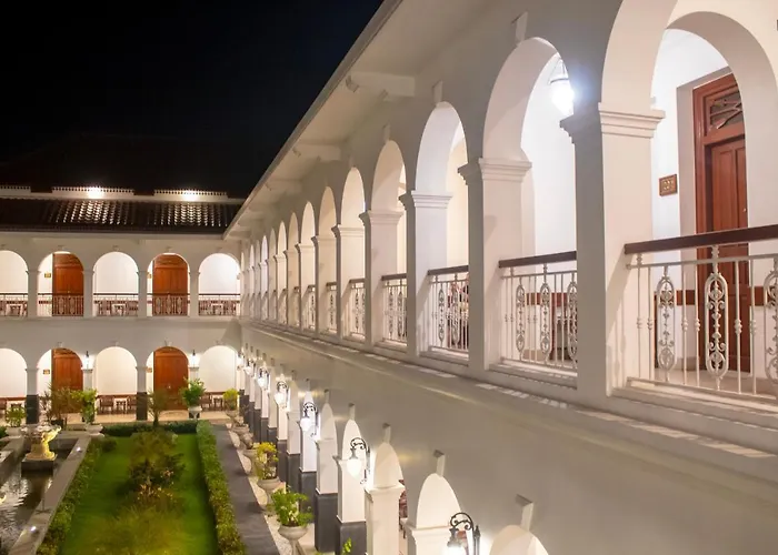 Daroessalam Syariah Heritage Hotel