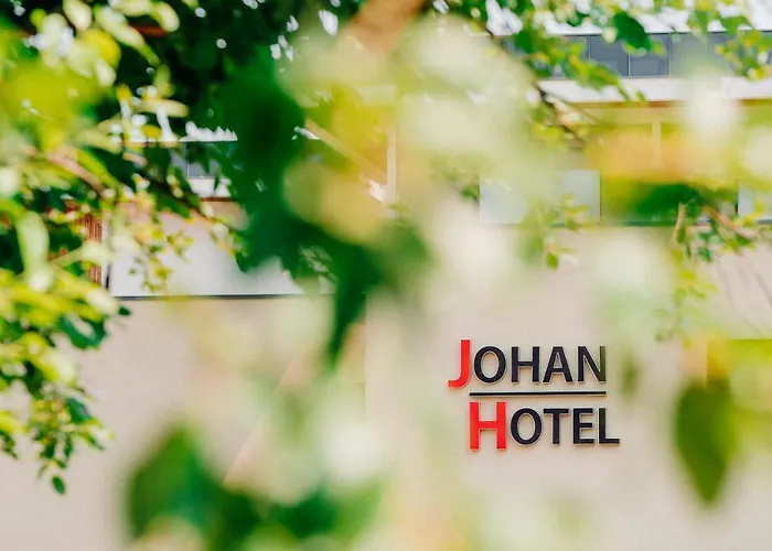 Johan Hotel