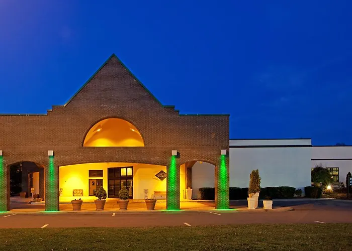 Hotel Salisbury & Conference Center