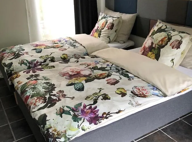 Fly B&B