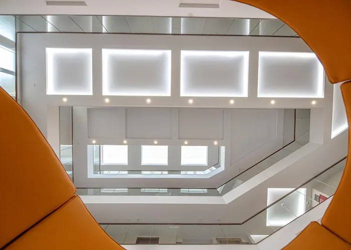 Willis Hotel Business & Wellness