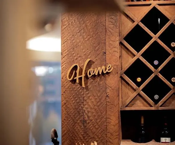 Szur Home