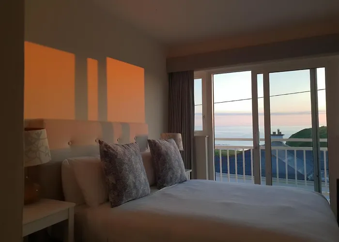 The Cliff House Hotel