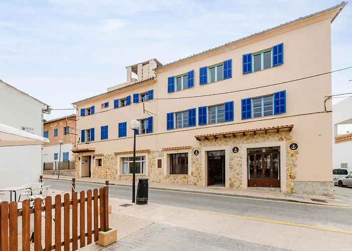 Hostal Marina