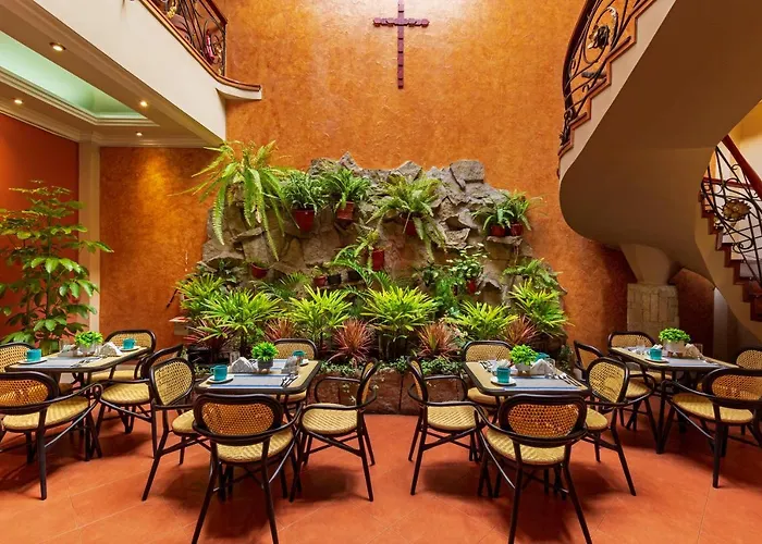 Hotel Posada Del Rey