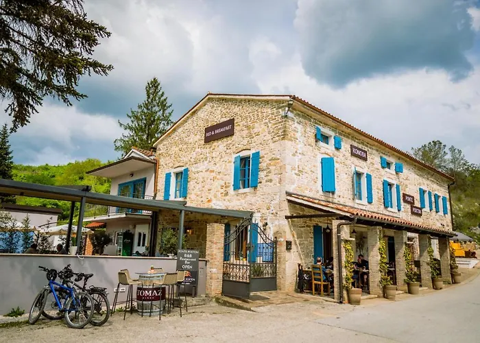 Ponte Porton Dining&lodging
