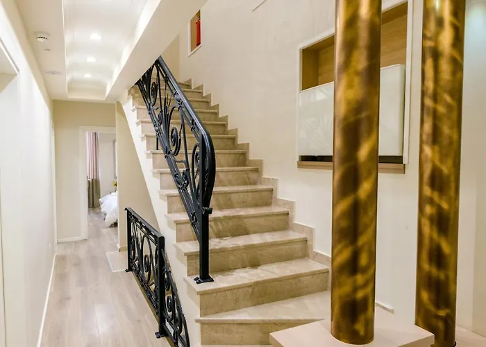 Hotel Pazari & Apartments