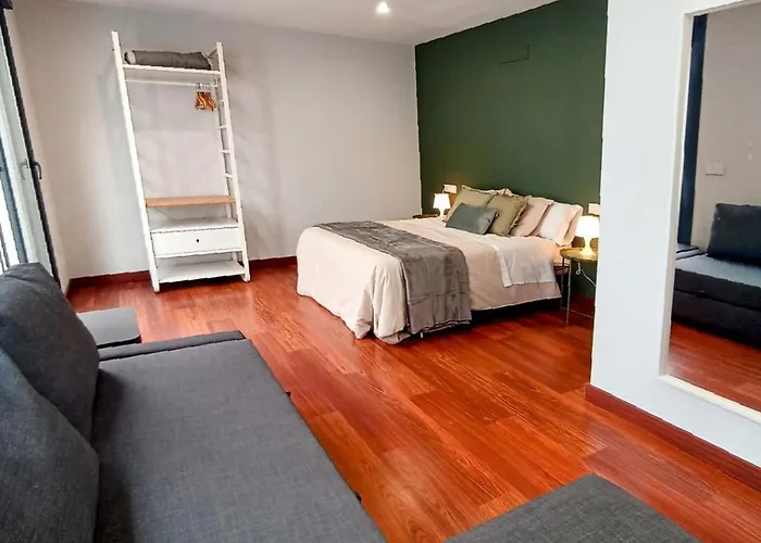 Apartamentos LOS GATA GATA