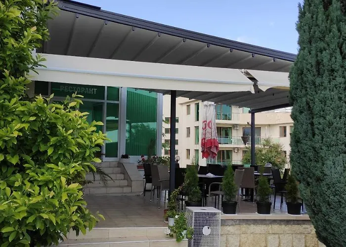 Rai Hotel
