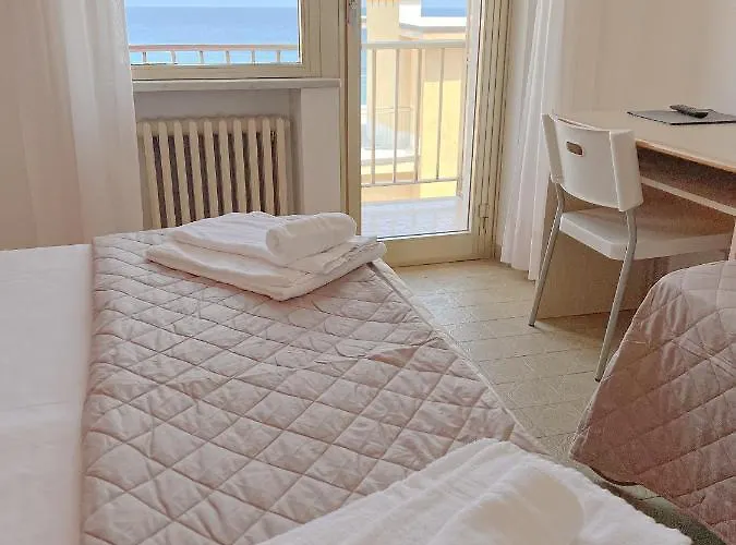 Hotel Ambassador