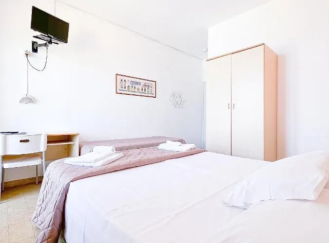 Hotel Ambassador