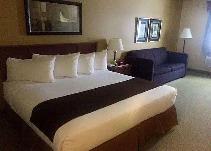 Grandstay Hotel And Suites Pipestone