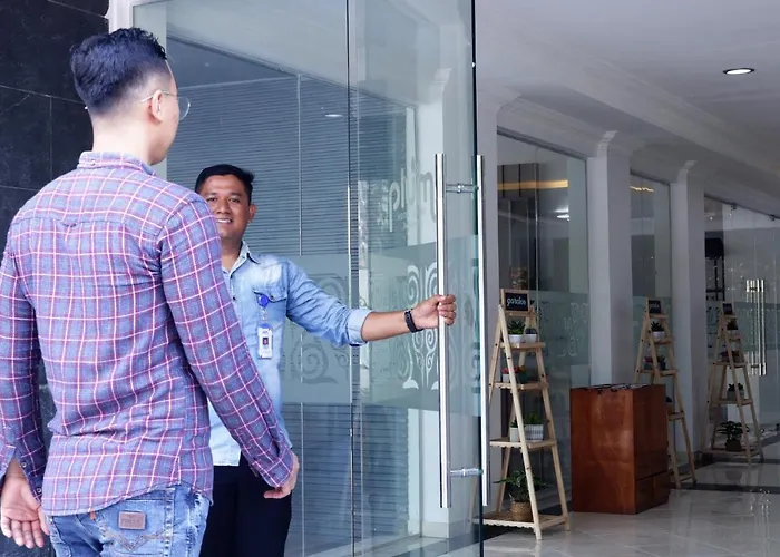Plum Hotel Lading Banda Aceh