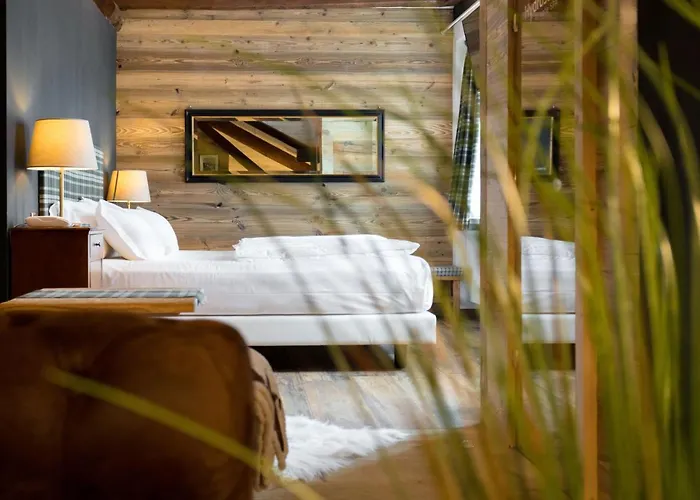 John Luxury Suites