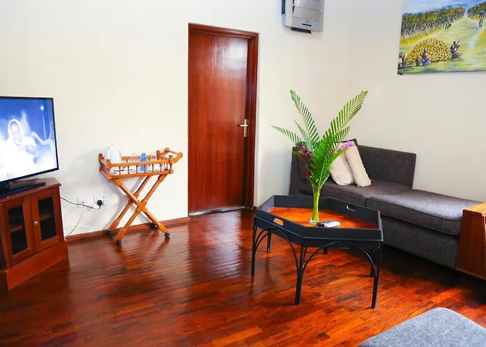 Coconut Grove Regency Hotel