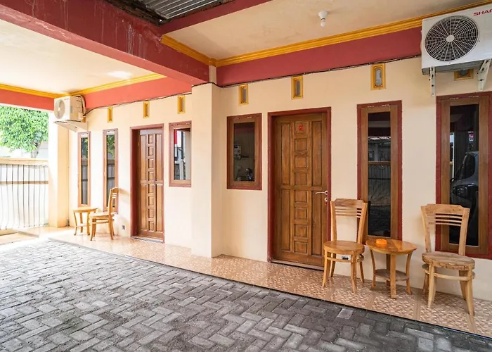 Reddoorz Syariah At Sulfat Malang