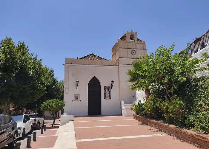 Apartamentos Balcón de Maro
