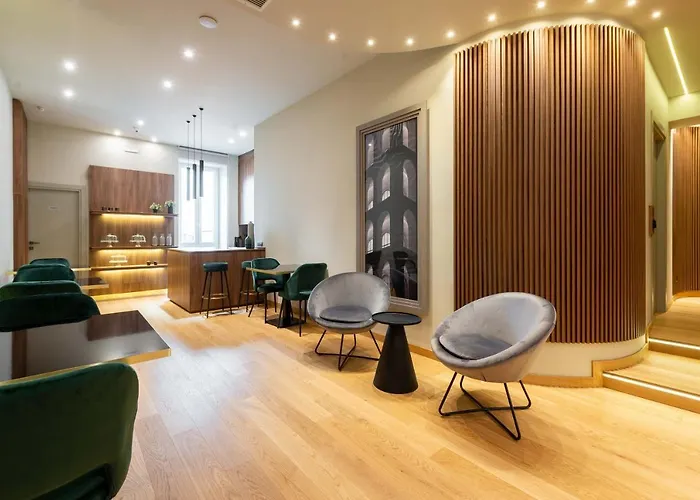 Elical Exclusive Private Suites Rom