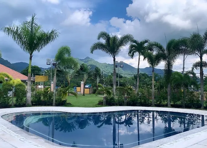 3 Peaks Resort & Boutique Hotel