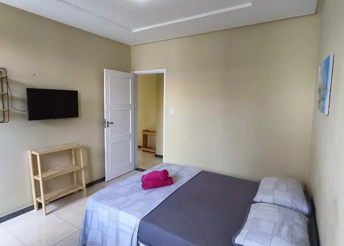 Pousada Casa da Vovó - Sua casa pertinho da Praia