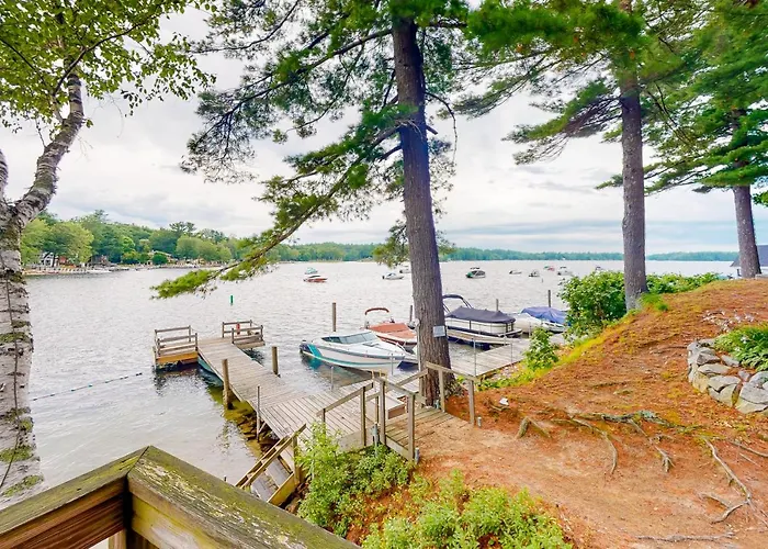 Cozy Lakefront Suite