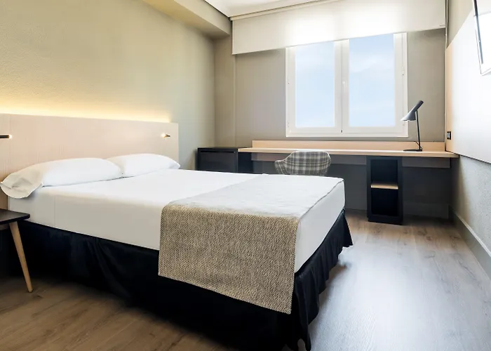 Hotel Ilunion Las Lomas