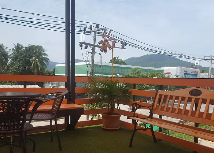 First And Frang Hotel - Koh Phangan