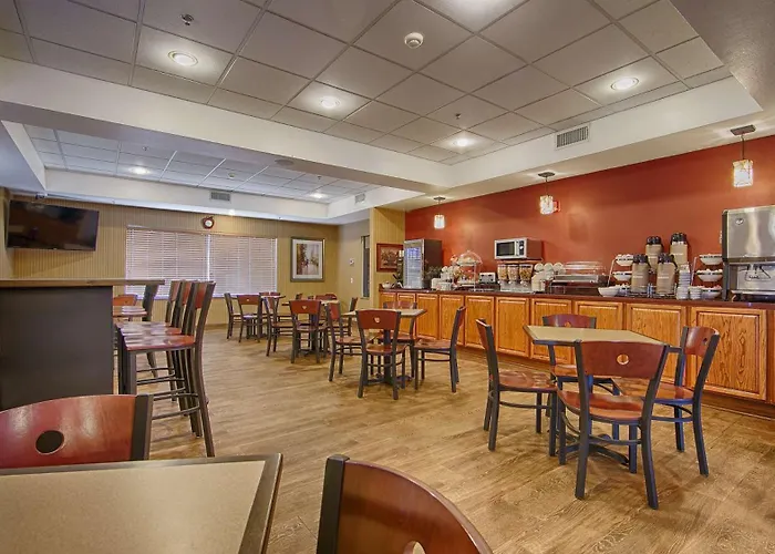 Best Western Plus Tulsa Woodland Hills Hotel And Suites