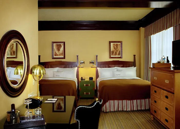 Arctic Club Hotel