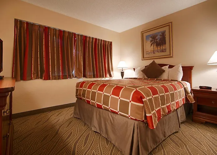 Best Western Naples Inn&Suites