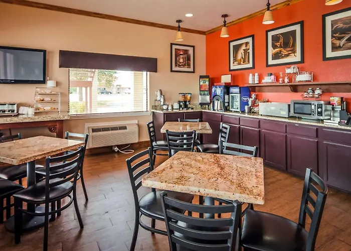 Surestay Hotel By Best Western Floresville