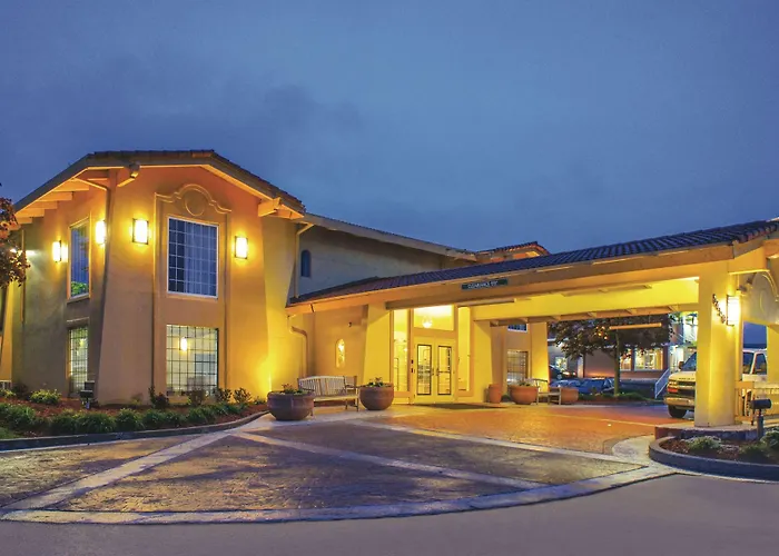 La Quinta Inn By Wyndham Moline Airport