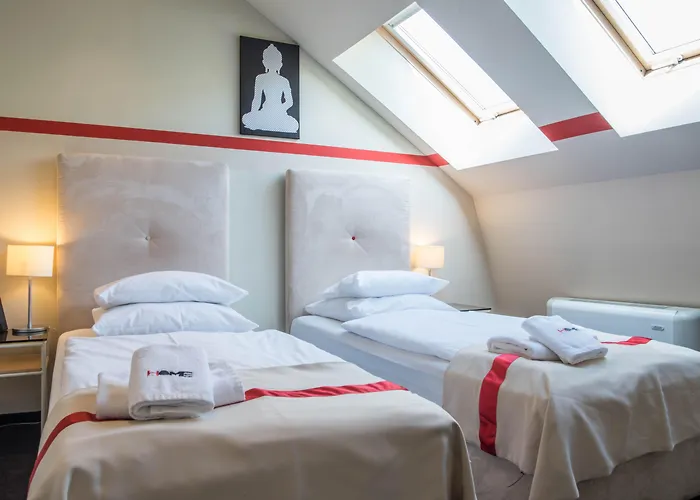 Home Aparthotel