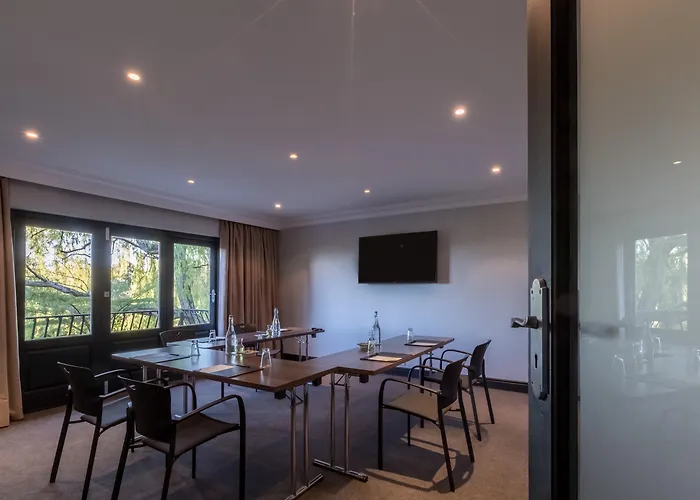 The Devon Valley Hotel