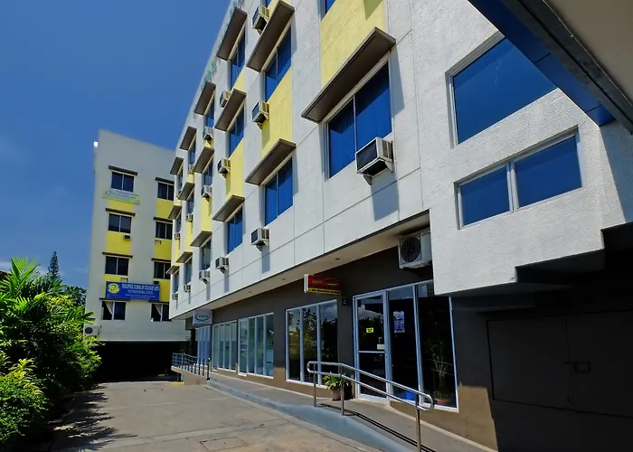 Oyo 187 The Maxwell Hotel