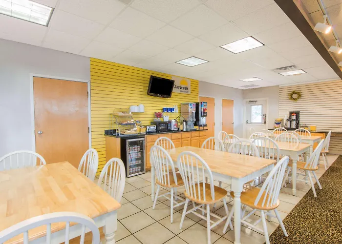 Days Inn By Wyndham Elizabethtown
