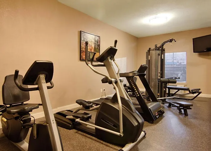 Best Western Plus Seawall Inn & Suites By The Beach