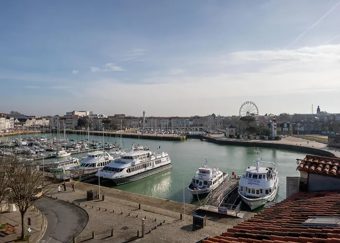 Maisons Du Monde Hotel & Suites - La Rochelle Vieux Port
