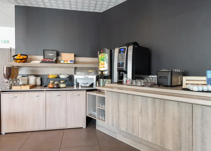 Zenitude Hotel-Residences Narbonne Centre