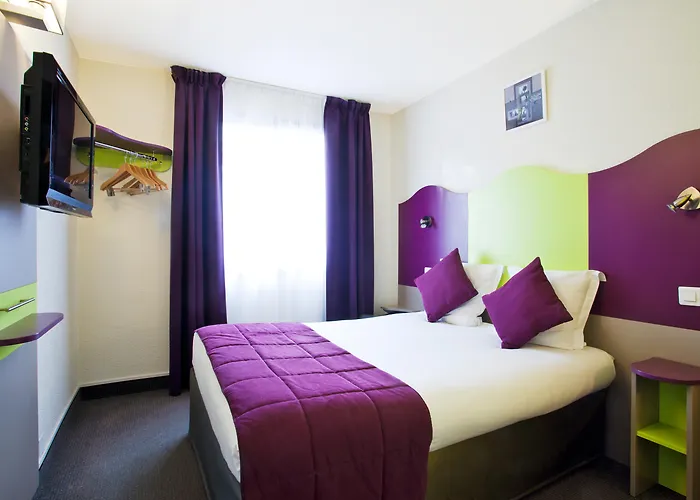 Logis Hotel Noemys Pont De L'Etoile