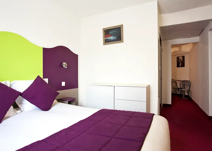 Logis Hotel Noemys Pont De L'Etoile