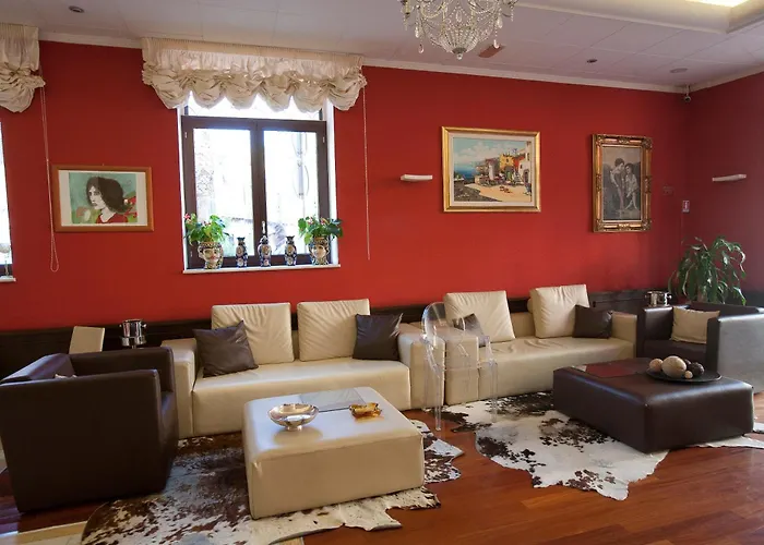 La Chicca Palace Hotel