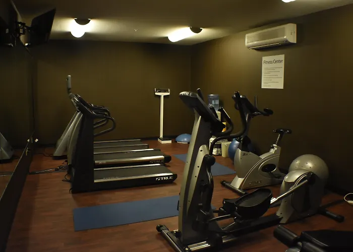 Country Inn & Suites By Radisson, Garden City, Ks