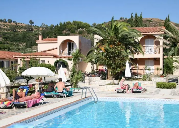 Daniel Hotel (Adults Only)