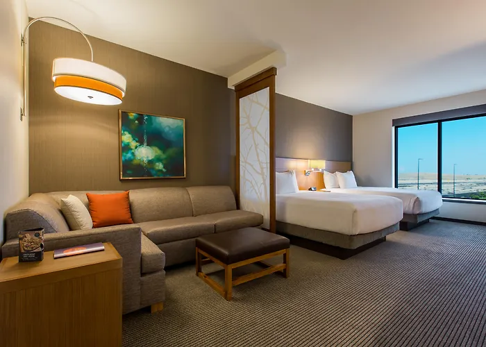 Hyatt Place Delano