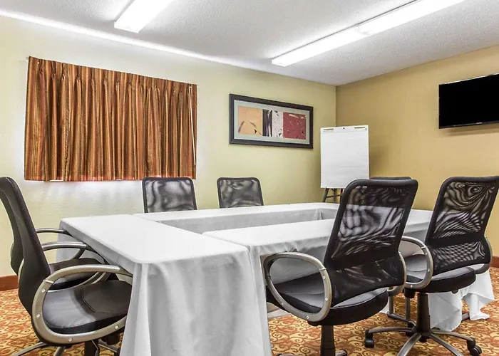 Suburban Studios Kennesaw-Marietta North