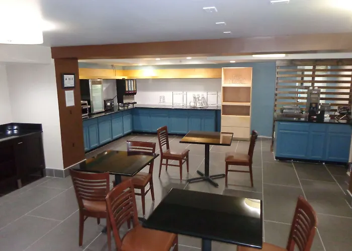 Country Inn & Suites By Radisson, Roanoke Rapids, Nc
