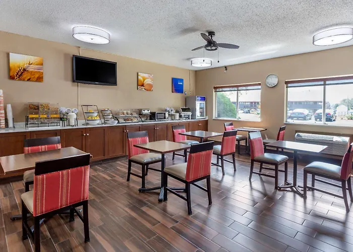 Comfort Inn Rockford Near Casino District